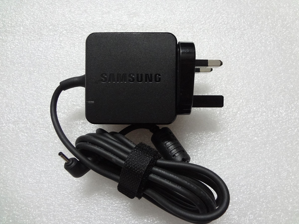 26W Samsung 930X2K-K01CN AD-2612AU AC Power Adapter Charger